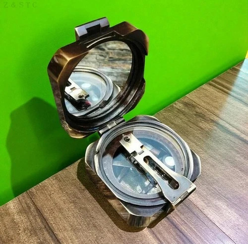 Brass brunton compass with - brass,